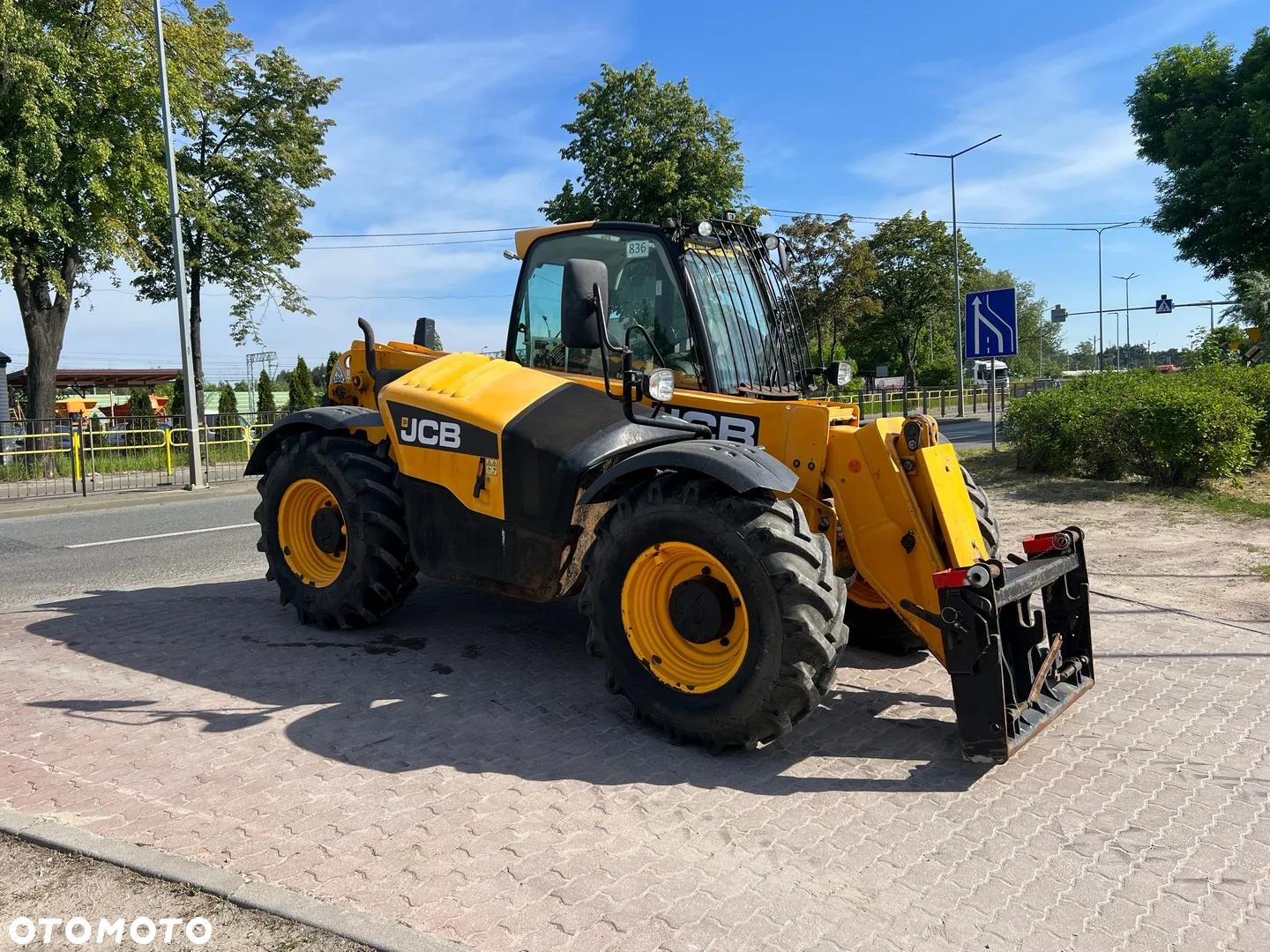 JCB 531-70 - 12
