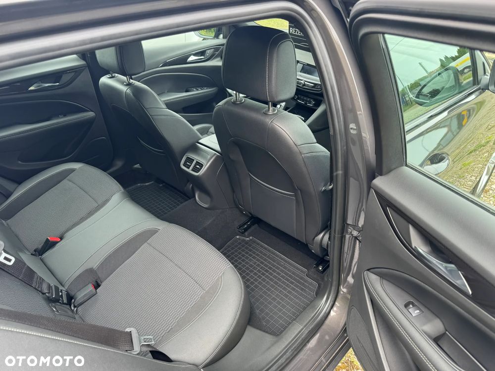 Opel Insignia 2.0 CDTI Elegance S&S - 22