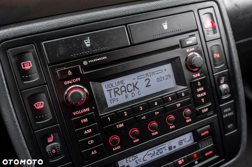 Volkswagen Sharan 1.8 5V Turbo Automatik Highline - 26