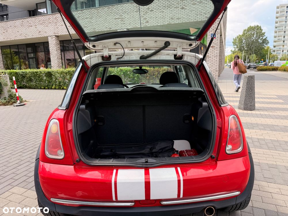 MINI Cooper Standard - 13