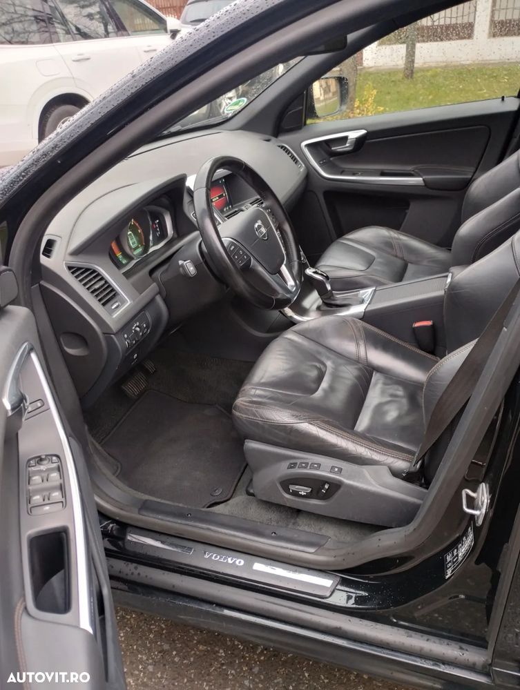 Volvo XC 60 D4 AWD Geartronic Kinetic - 9