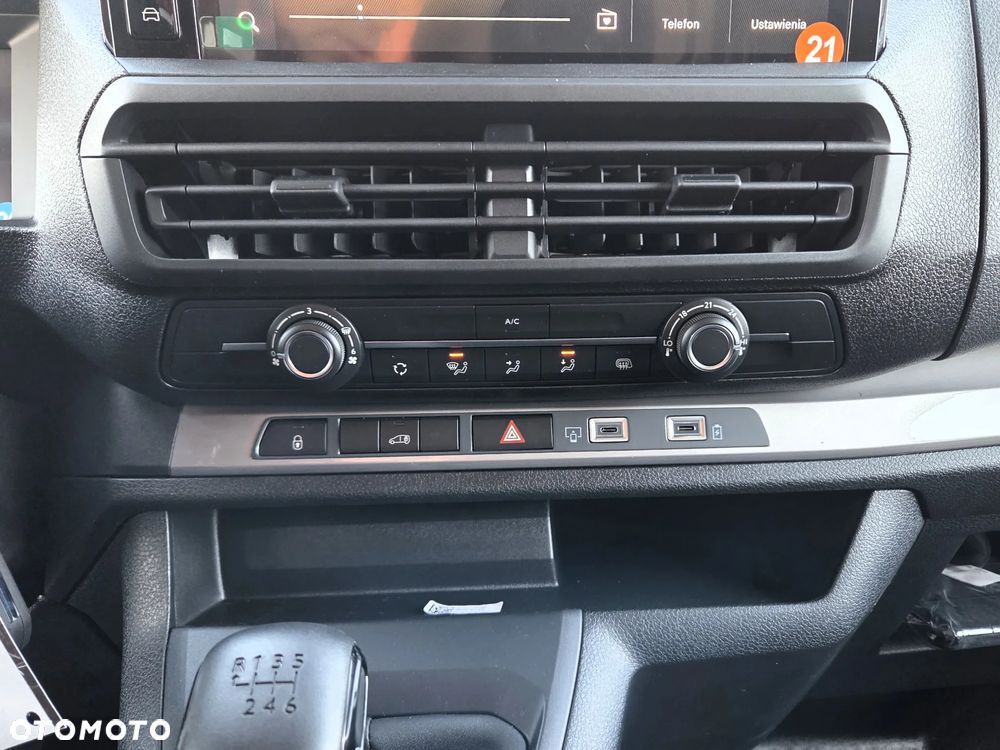 Peugeot Expert long - 16