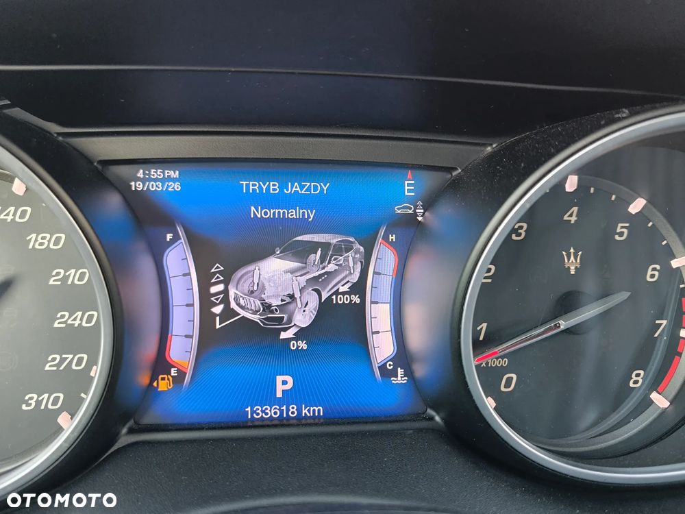 Maserati Levante Q4 Executive - 40