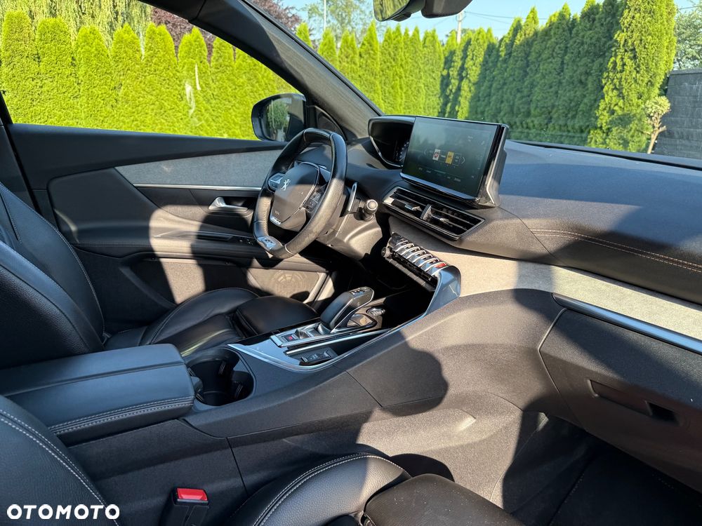 Peugeot 3008 Hybrid4 300 e-EAT8 GT Pack - 38