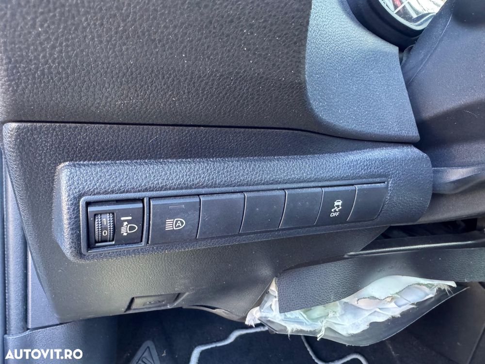 Toyota Corolla 1.8 HSD Active - 14