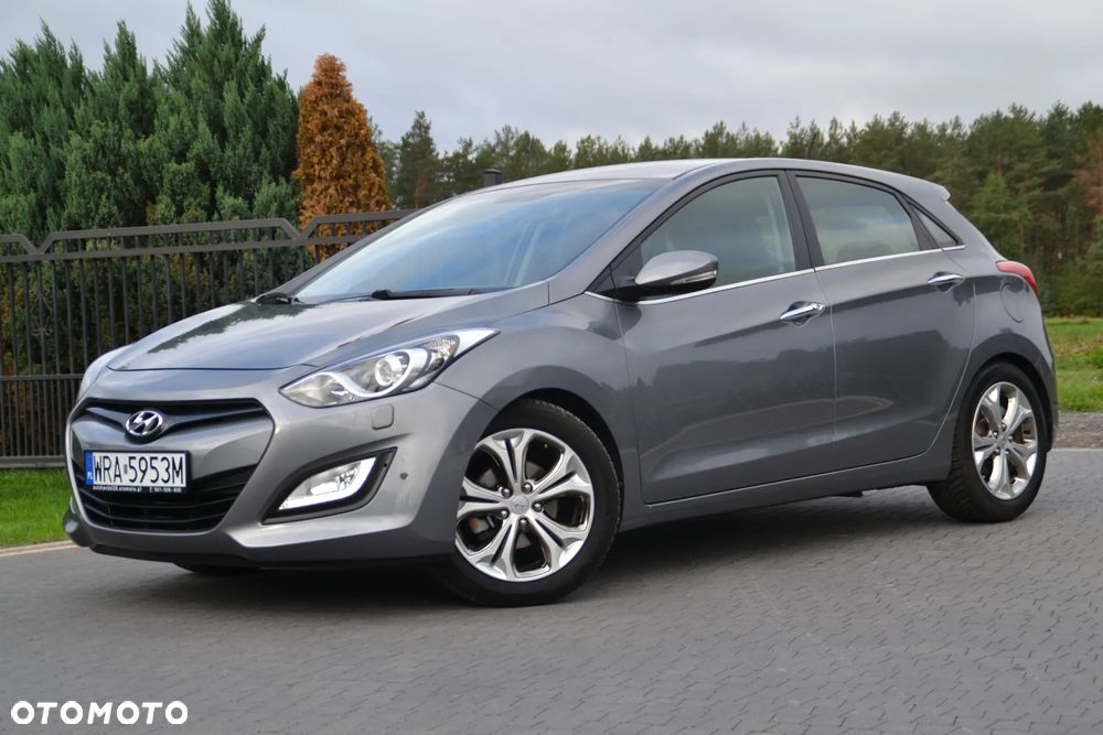 Hyundai i30 i30cw 1.6 Fifa World Cup Edition - 3