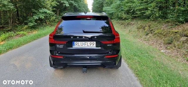 Volvo XC 60 B5 B AWD Plus Dark - 13