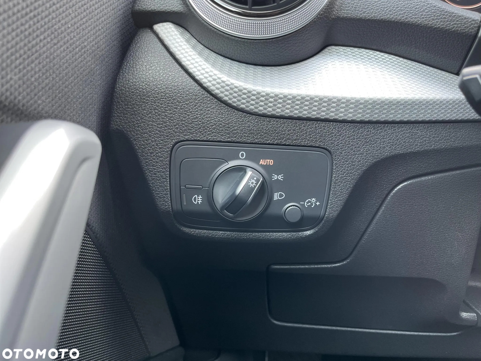 Audi Q2 35 TFSI Advanced S tronic - 16