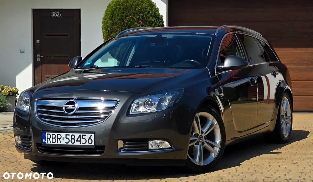 Opel Insignia - 2