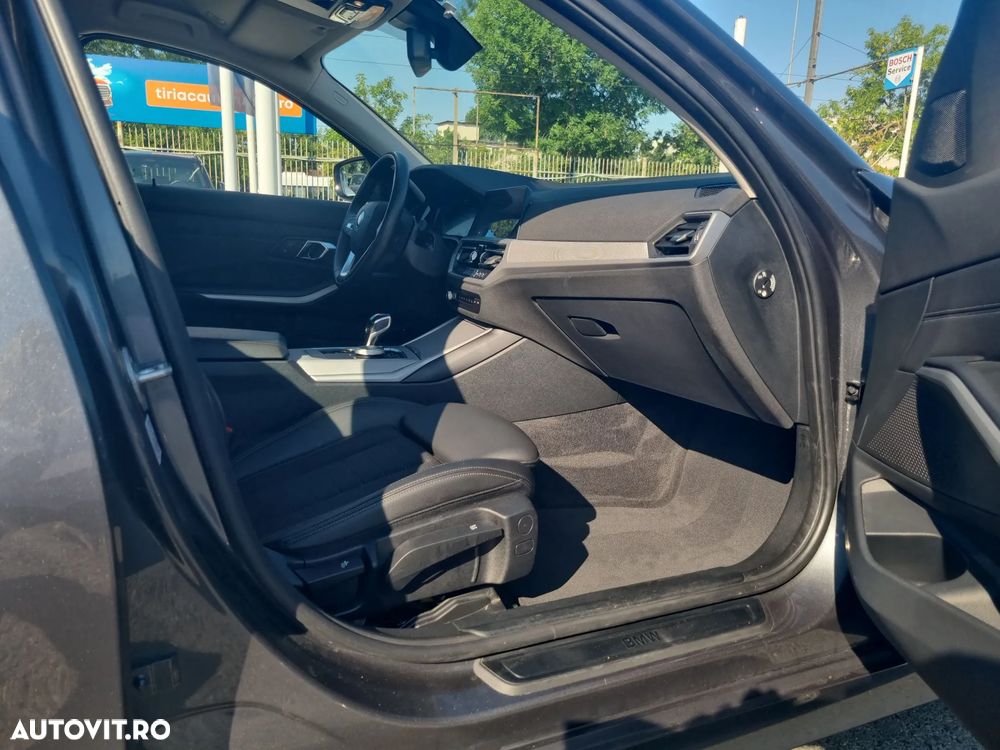 BMW Seria 3 330e AT PHEV - 12