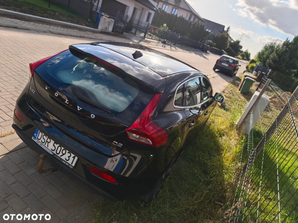 Volvo V40 D2 Momentum - 9