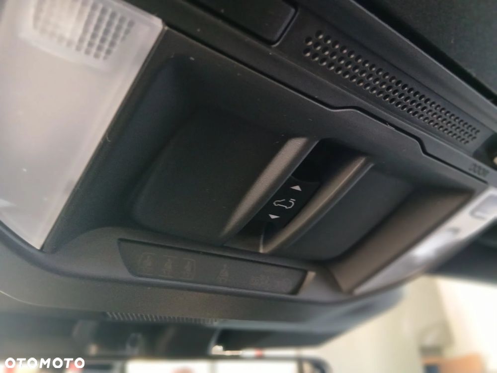 Subaru Forester 2.0i-L Platinum (EyeSight) Lineartronic - 29