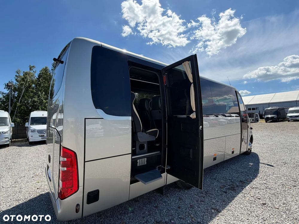 Mercedes-Benz Sprinter 519 - 6