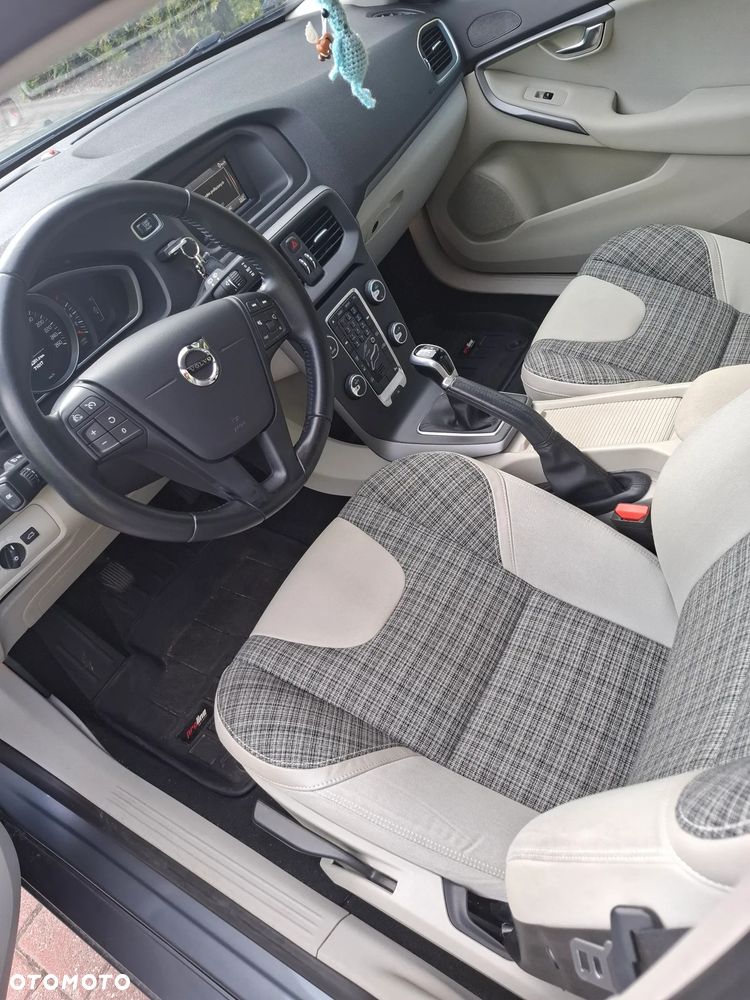 Volvo V40 T3 Drive-E Kinetic - 5