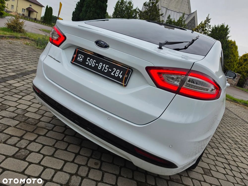 Ford Mondeo 2.0 TDCi Titanium PowerShift - 11