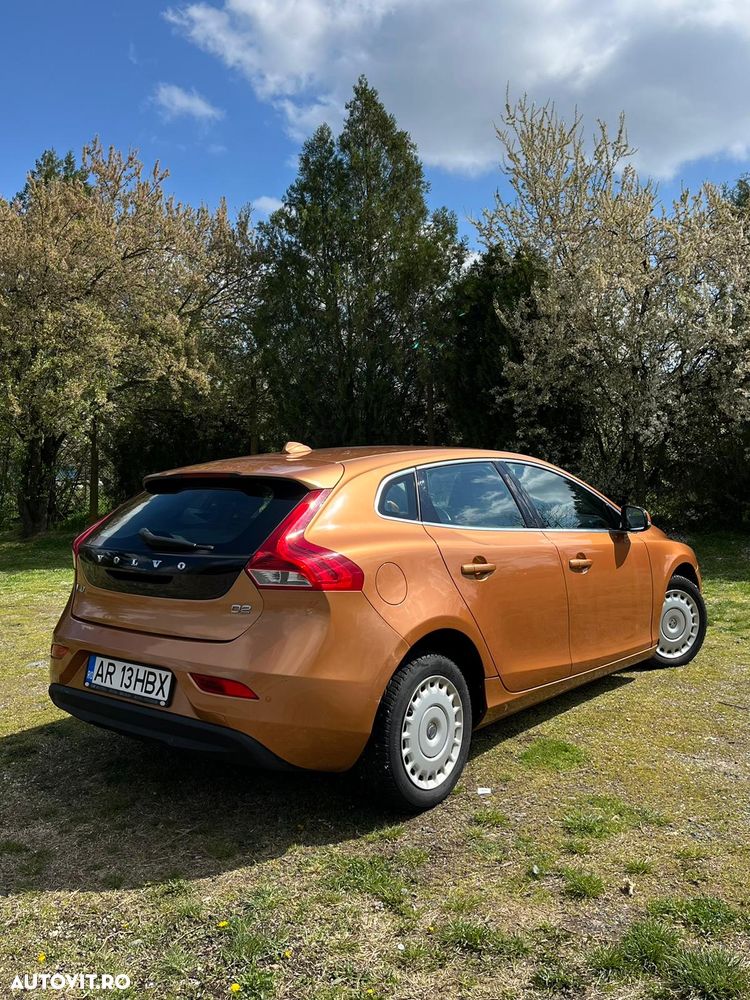 Volvo V40 D2 - 13