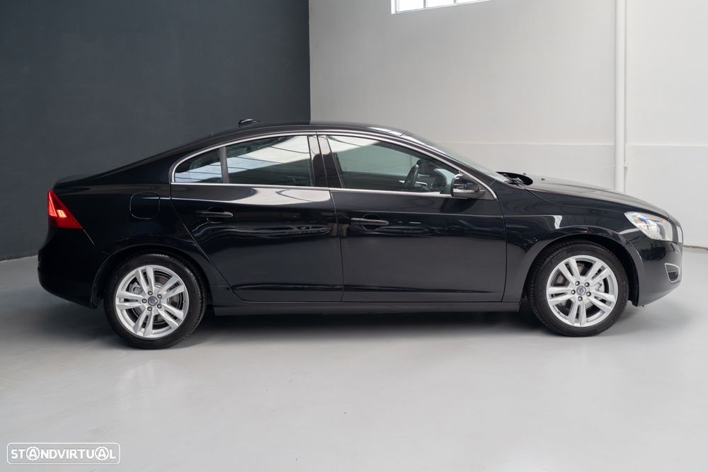 Volvo S60 2.0 D3 Summum - 9