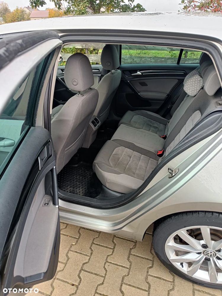 Volkswagen Golf 1.4 TSI BlueMotion Technology DSG Highline - 11