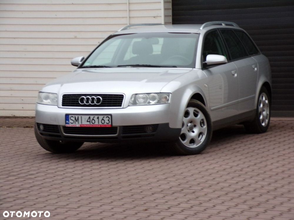 Audi A4 Avant - 4