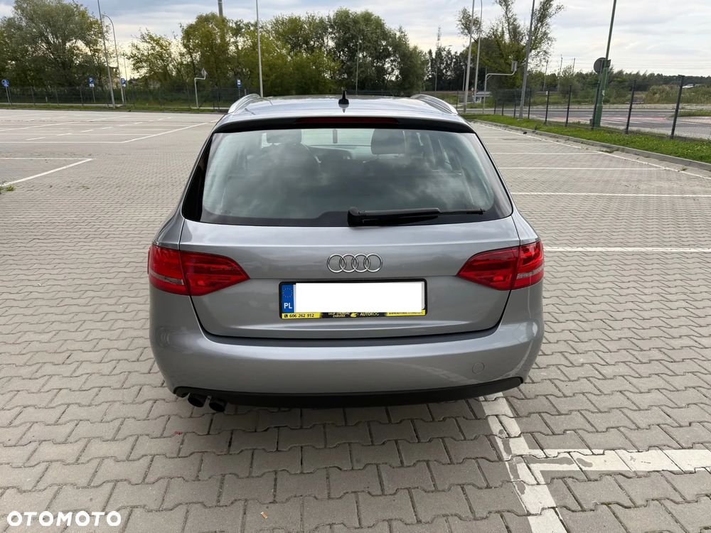 Audi A4 Avant 2.0 TDI - 6