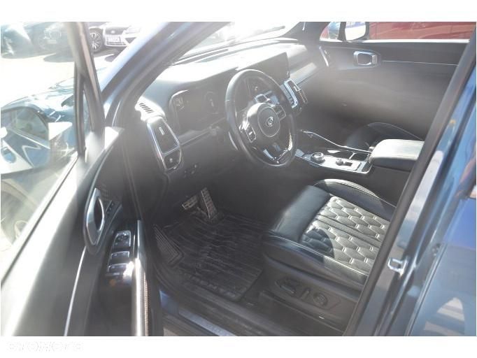 Kia Sorento - 21