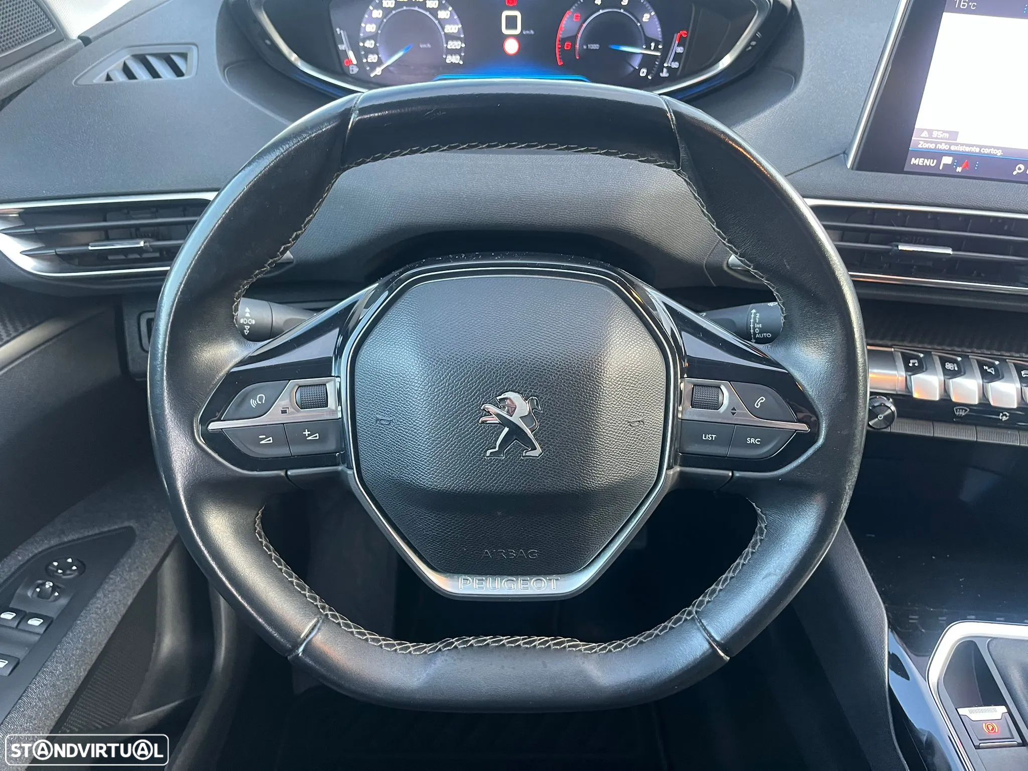Peugeot 3008 1.5 BlueHDi Allure - 24