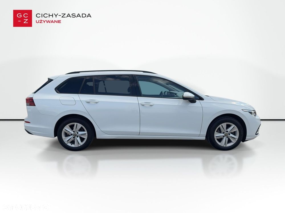 Volkswagen Golf 1.0 eTSI Life DSG - 4