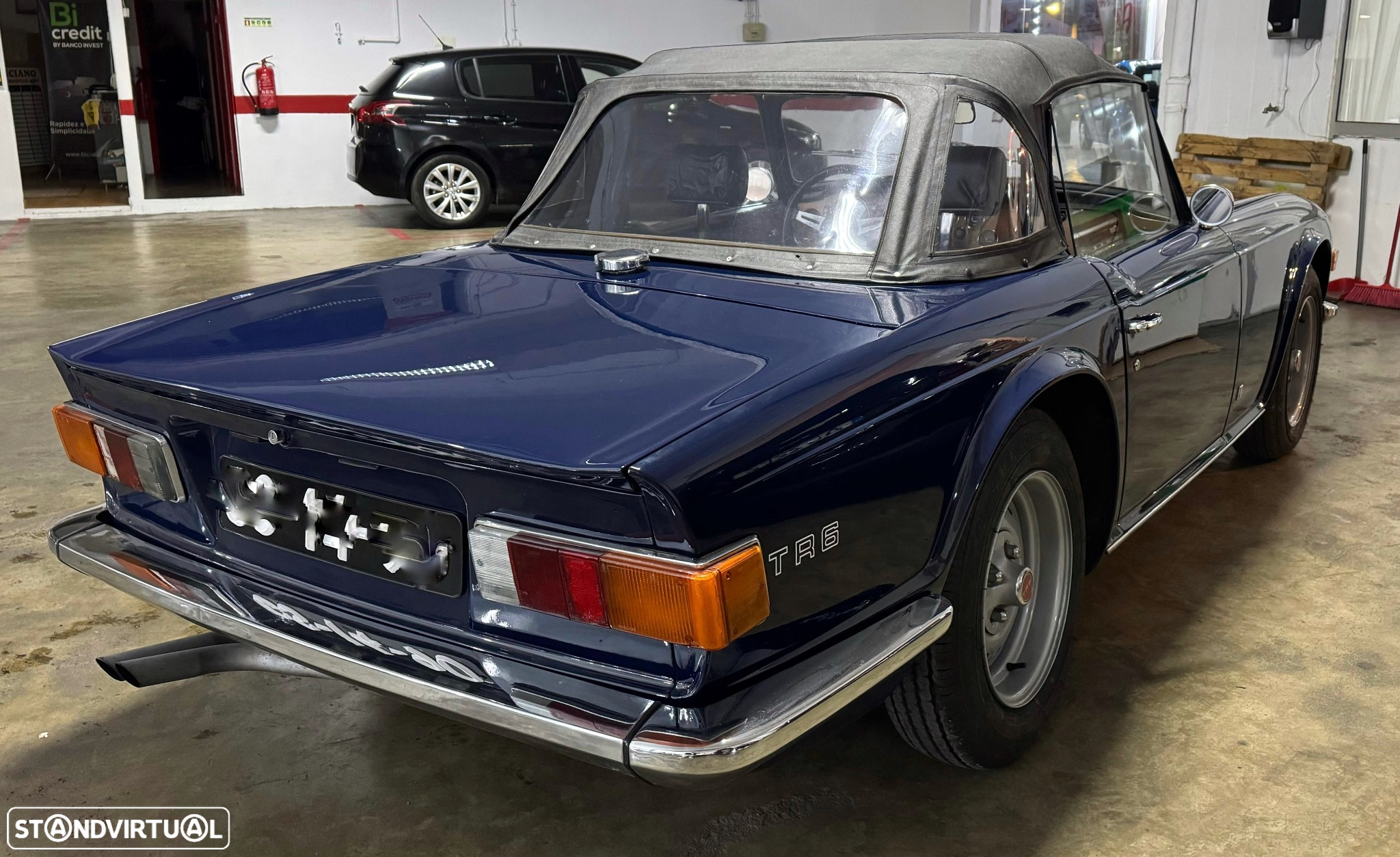 Triumph TR6 - 7