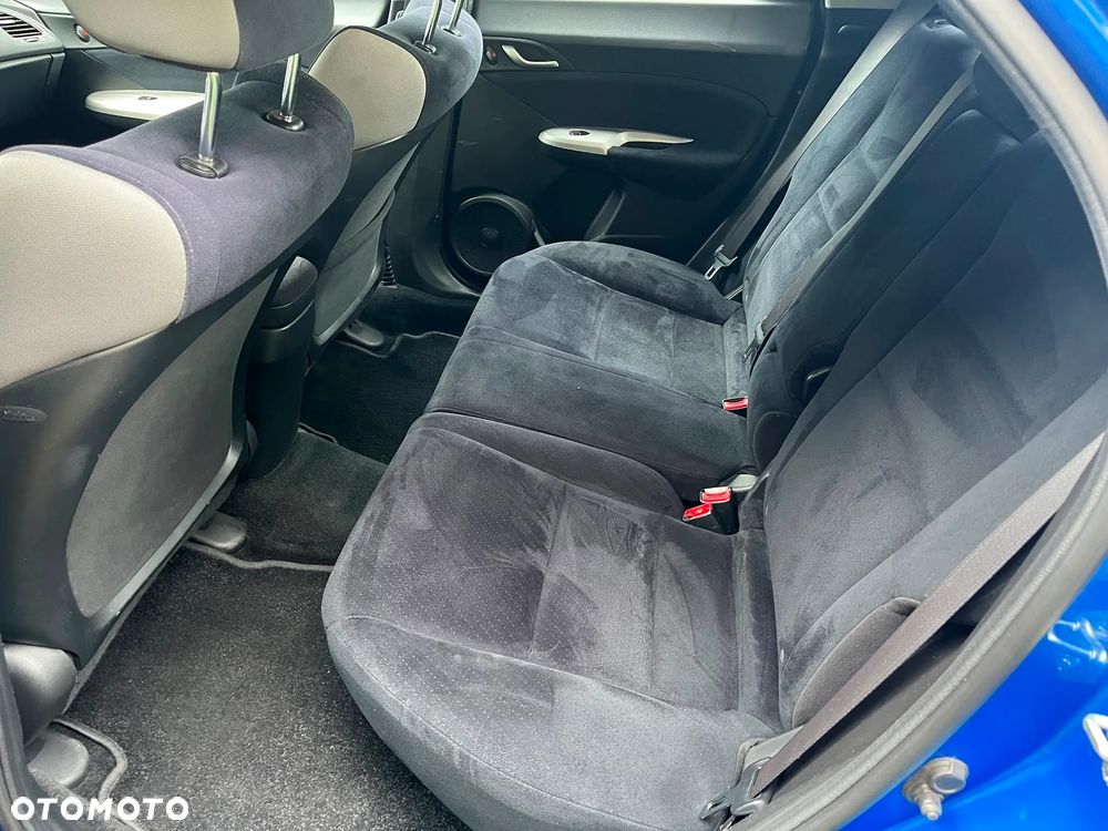 Honda Civic 1.4 Comfort - 13