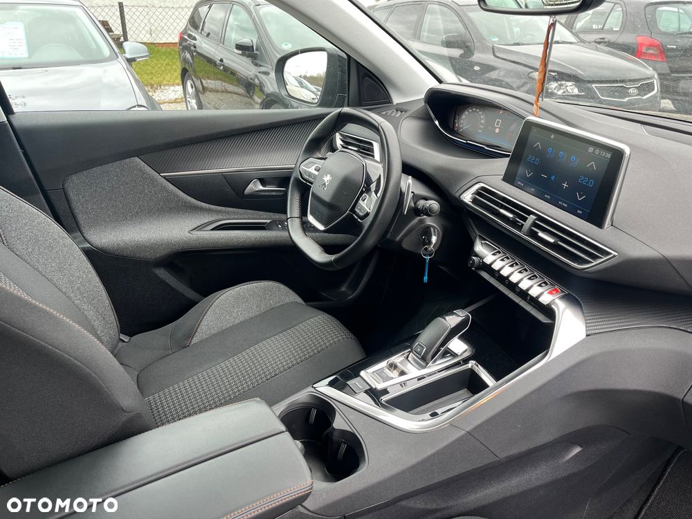 Peugeot 3008 BlueHDi 130 Stop & Start EAT8 Allure - 15