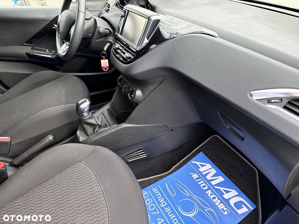 Peugeot 208 PureTech 82 Start & Stop Style - 16