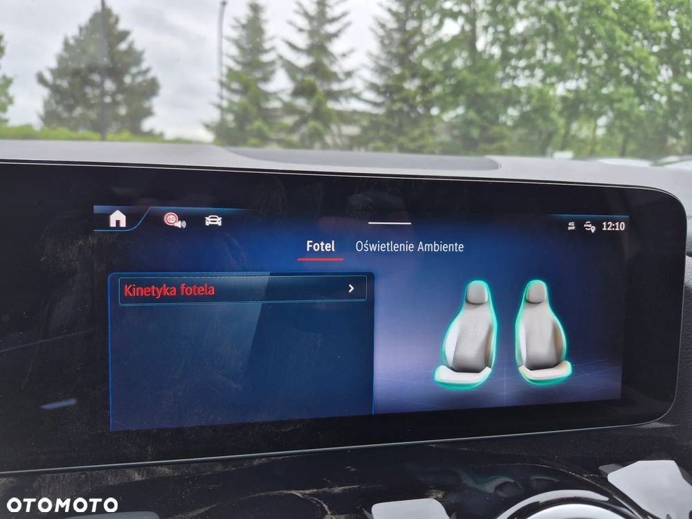 Mercedes-Benz EQA 300 4Matic - 22