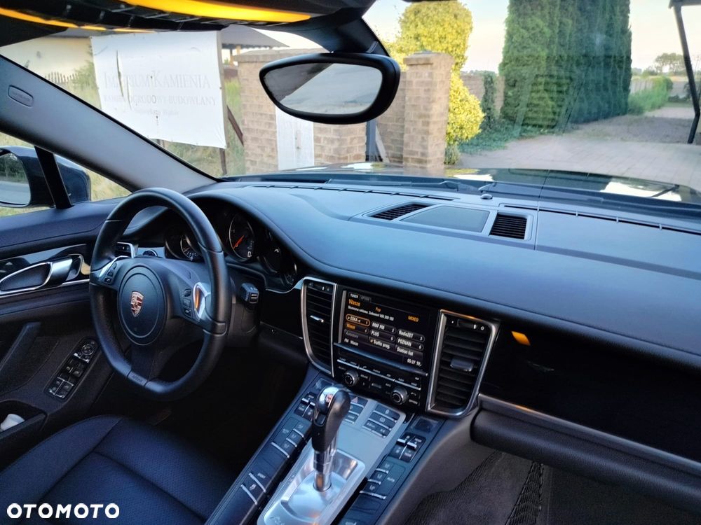 Porsche Panamera Diesel - 15