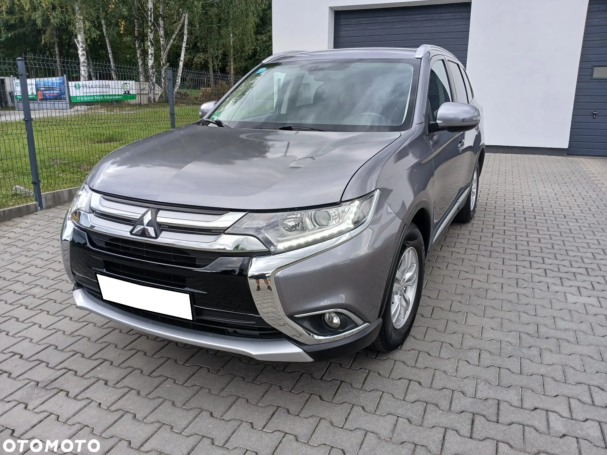 Mitsubishi Outlander 2.0 2WD Diamant - 10