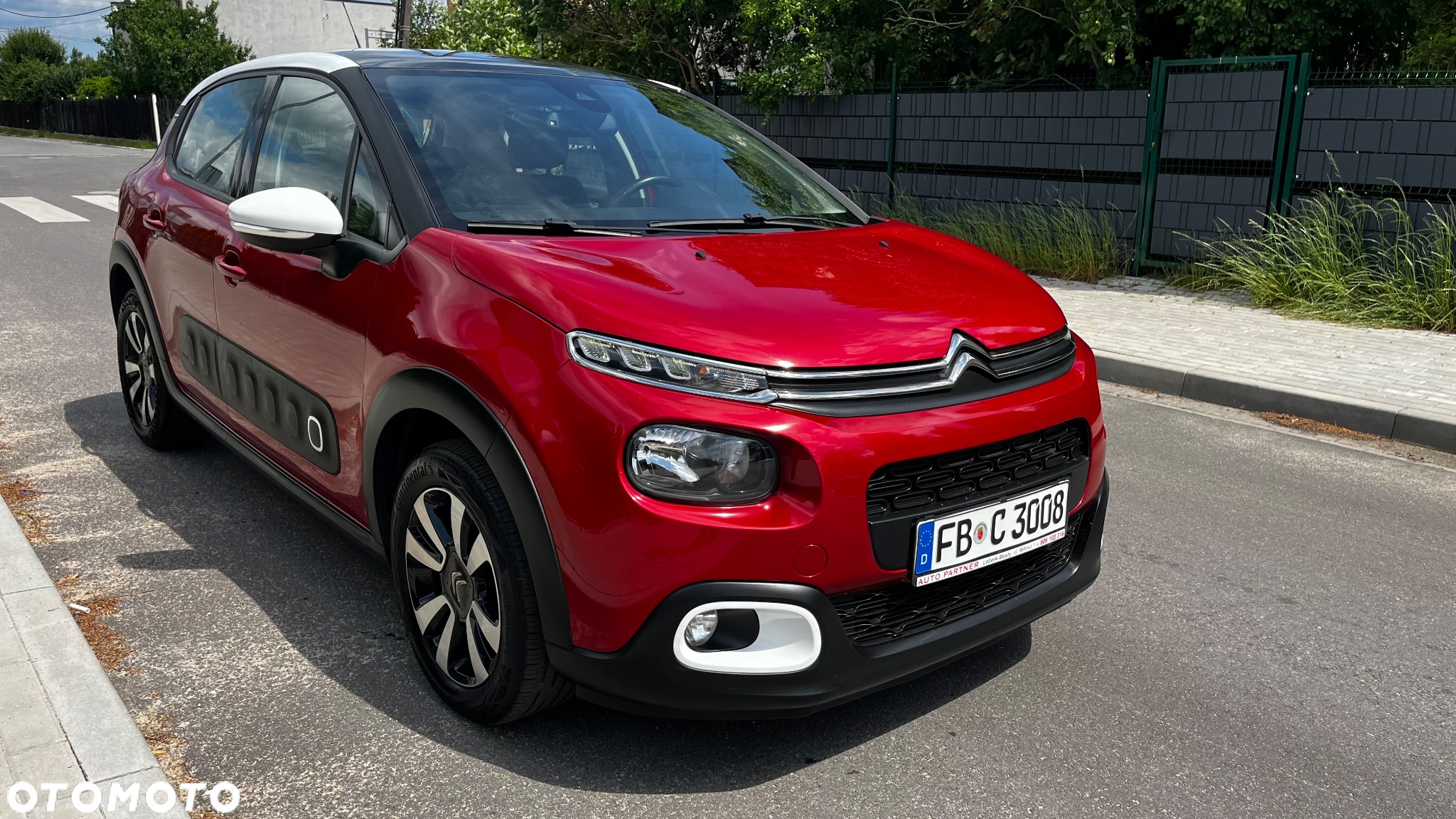 Citroën C3 1.6 BlueHDi Shine S&S - 2