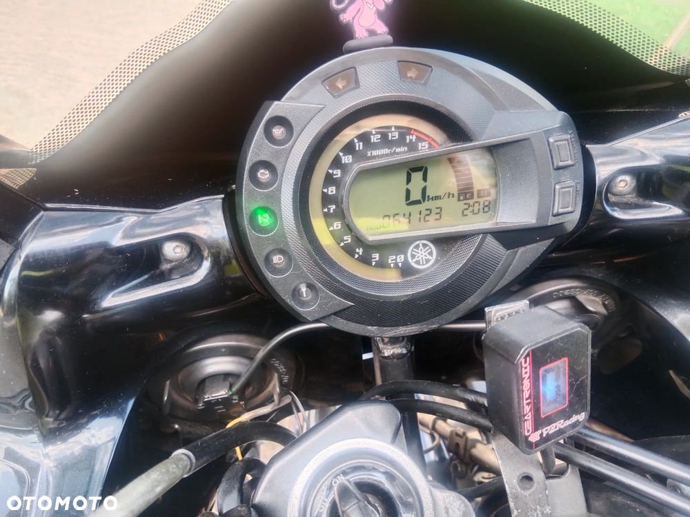 Yamaha FZ6 - 2