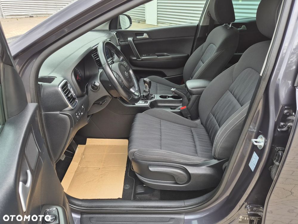 Kia Sportage 1.6 GDI 2WD ISG Spirit - 18