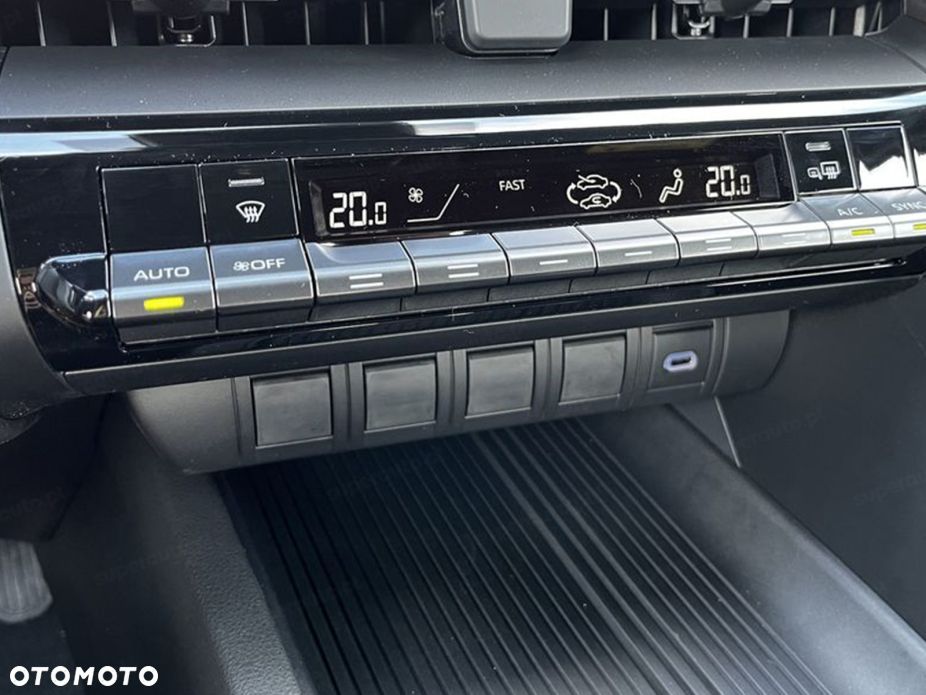 Toyota C-HR - 14