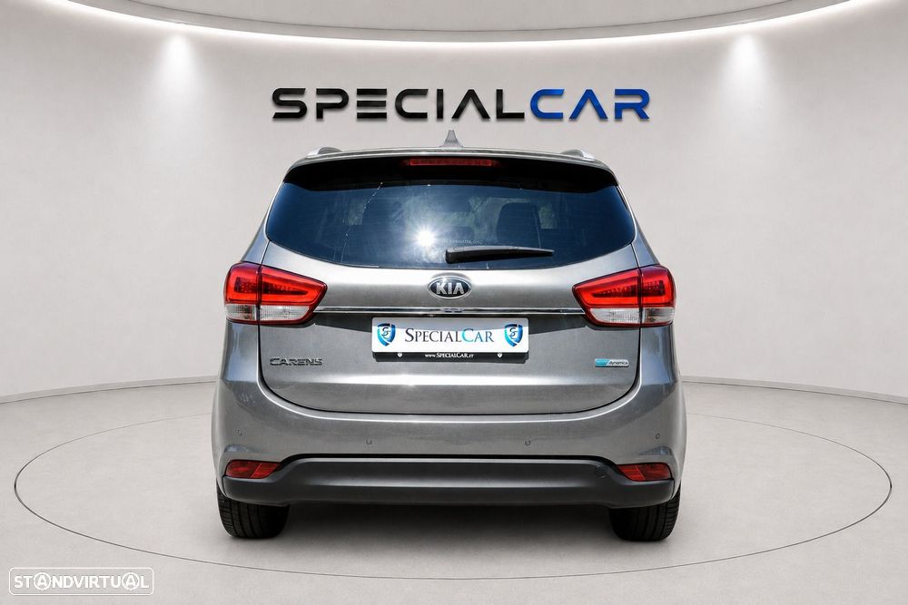 Kia Carens 1.7 CRDi ISG EX - 23