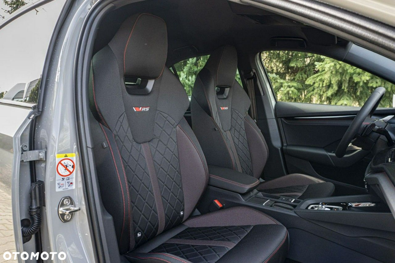 Skoda Octavia 2.0 TSI RS DSG - 20