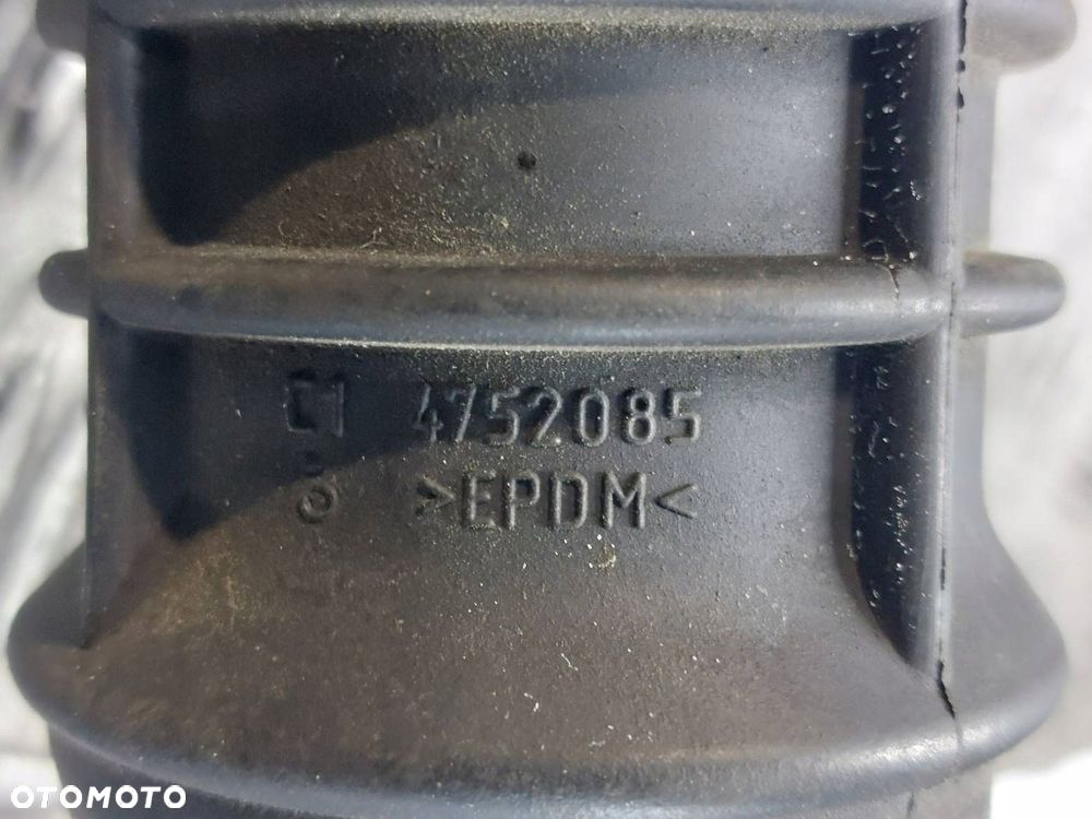 OBUDOWA FILTRA POWIETRZA + PRZEPŁYWOMIERZ RURA DOLOT SAAB 9-5 I 2.0 T - 7