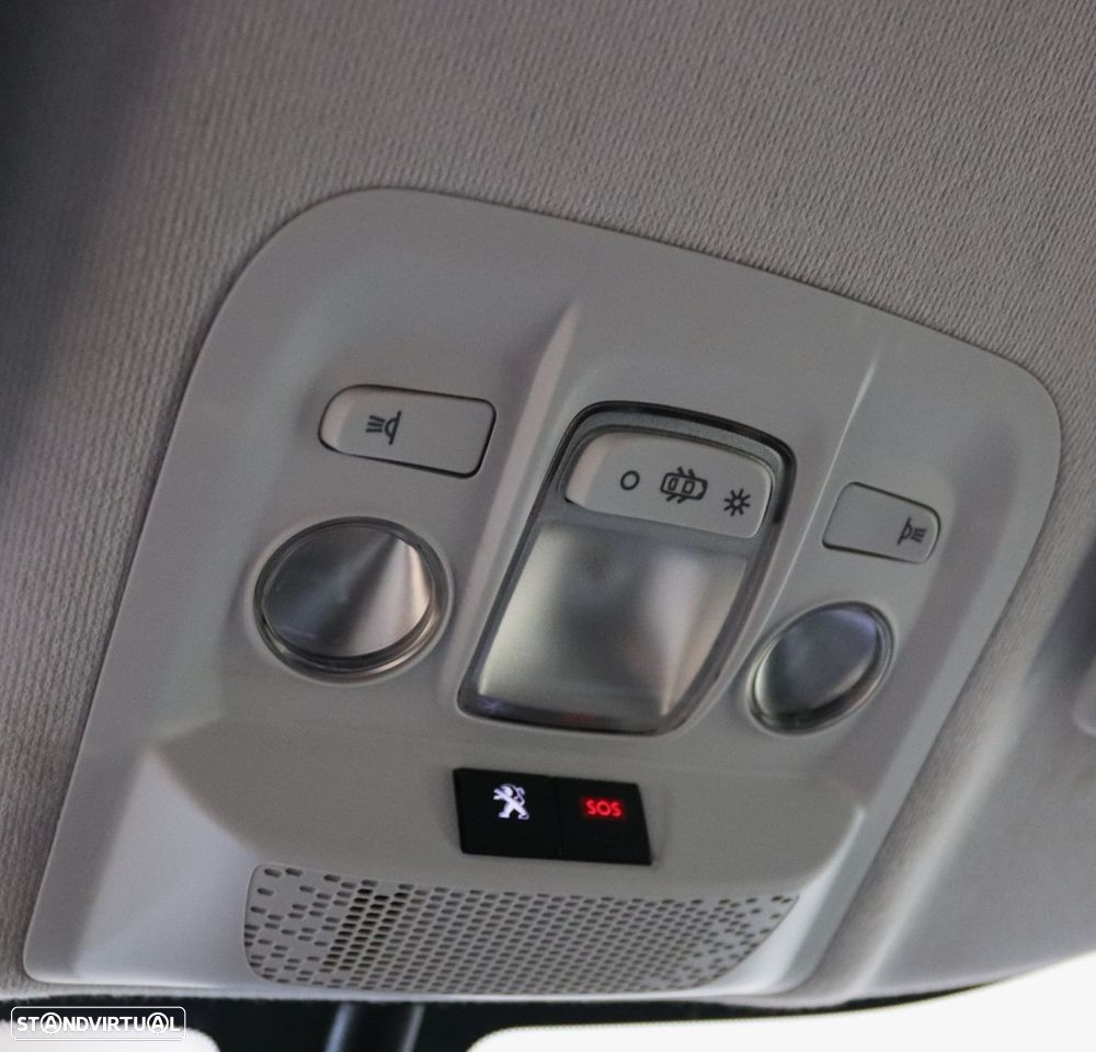 Peugeot 208 1.2 PureTech GT Line - 34