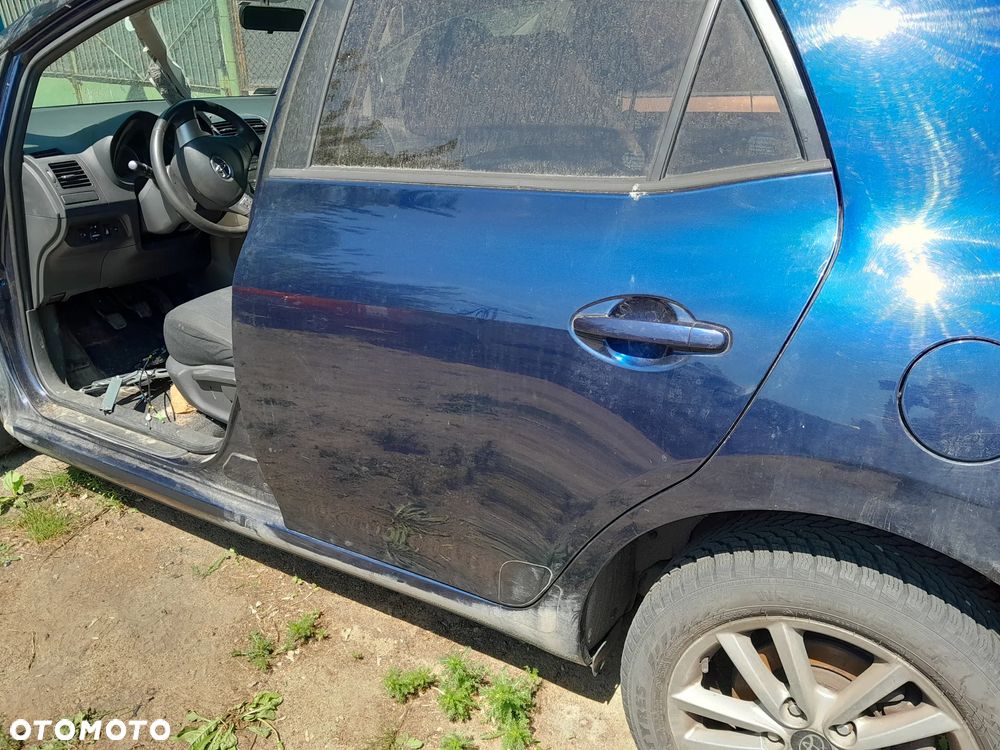 Drzwi tylne lewe TOYOTA Auris I 06-12r. 8S6 - 2