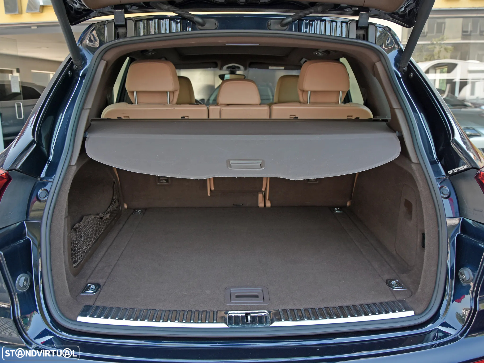 Porsche Cayenne Platinum Edition - 16