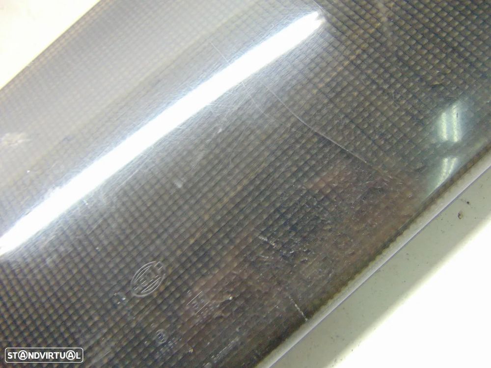 Renault 19 placa refletora - 5