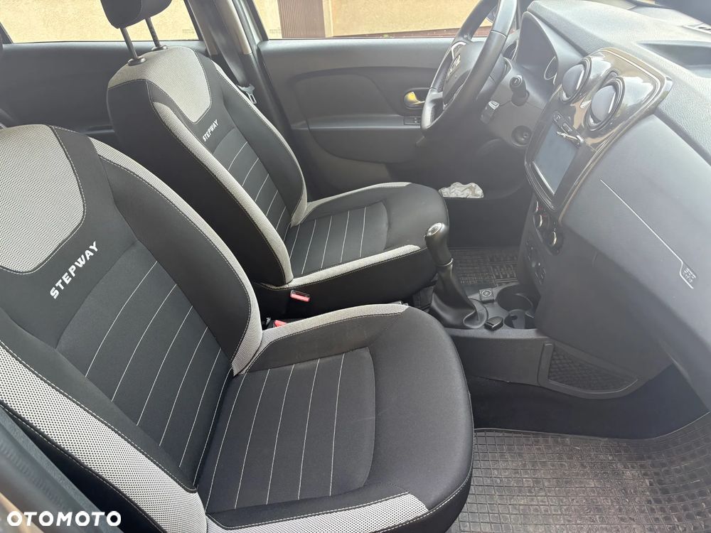 Dacia Sandero Stepway TCe 90 (S&S) Prestige - 7