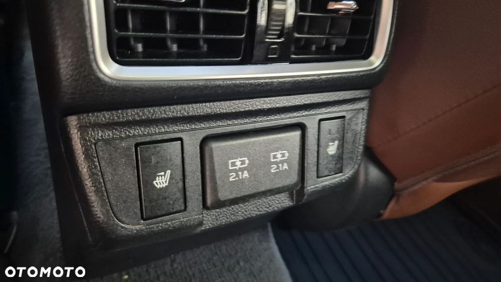 Subaru Outback - 18