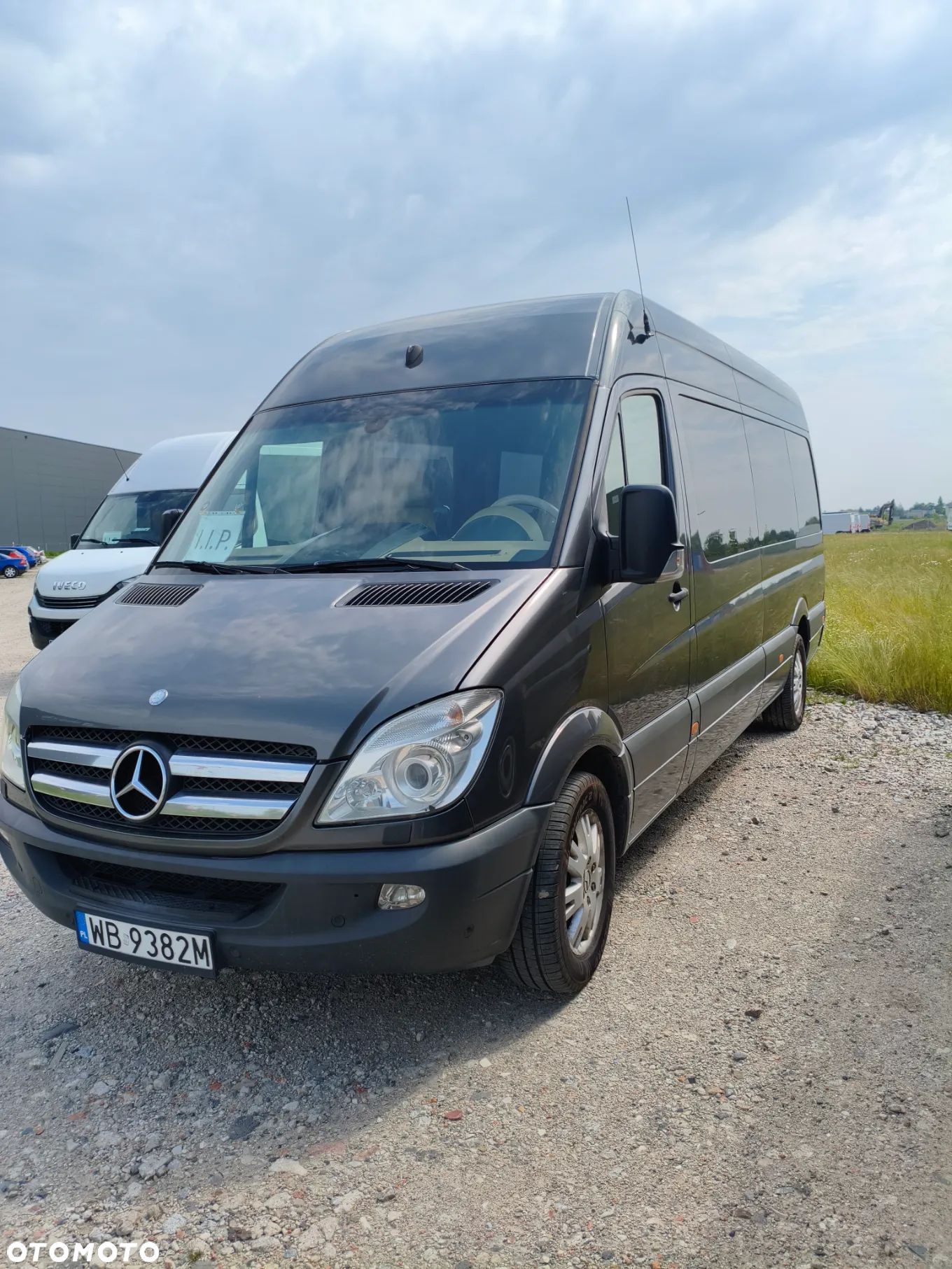 Mercedes-Benz Sprinter - 1