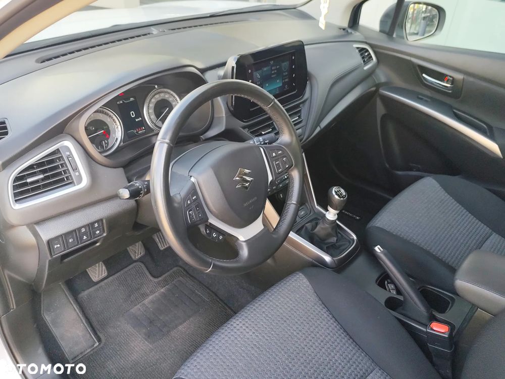 Suzuki SX4 S-Cross 1.4 SHVS Premium - 9