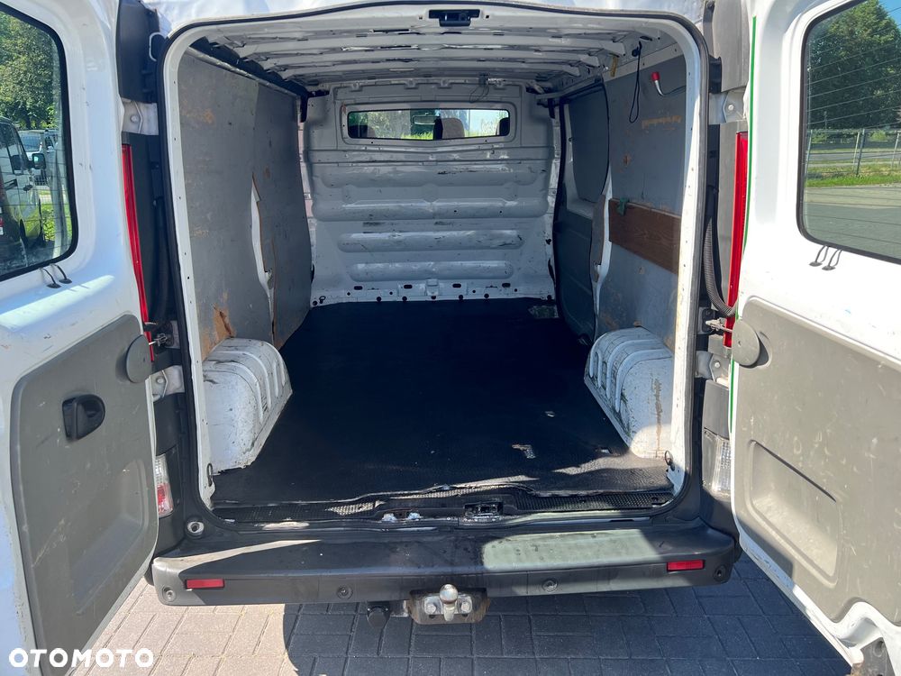 Renault Trafic - 23